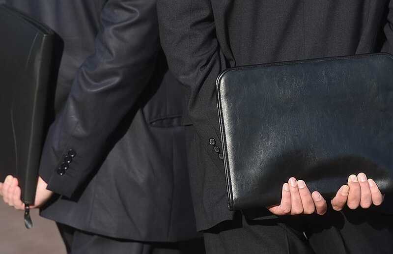 В Ленобласти бывшие чиновники арестованы за незаконную продажу земли