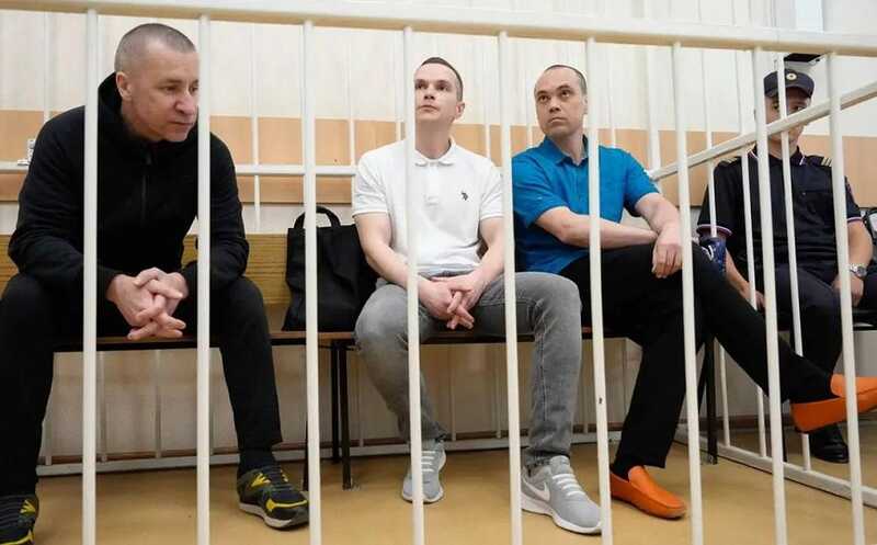Суд во Владимире санкционировал прослушку адвокатов Алексея Навального