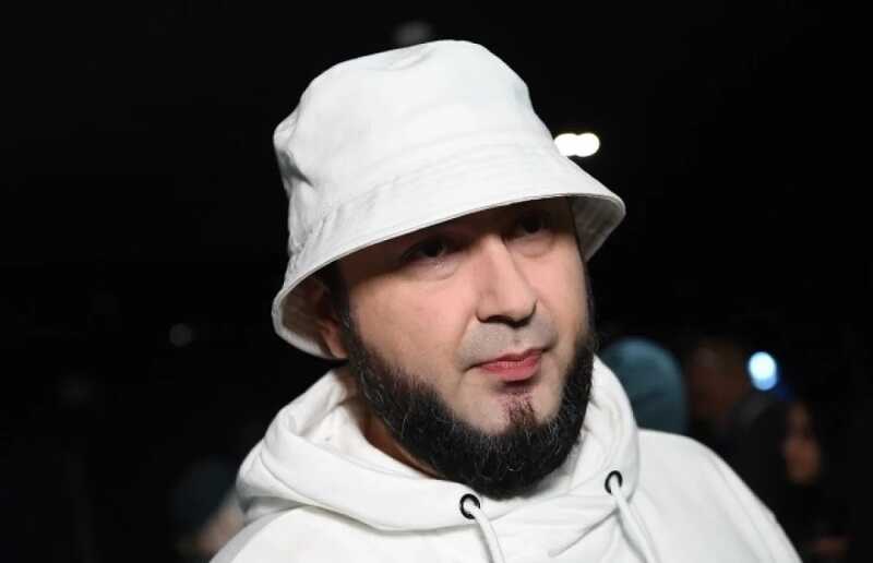 Рэпер Аким Апачев, изрисовавший баллончиком стены Суджи, угрожал местному жителю