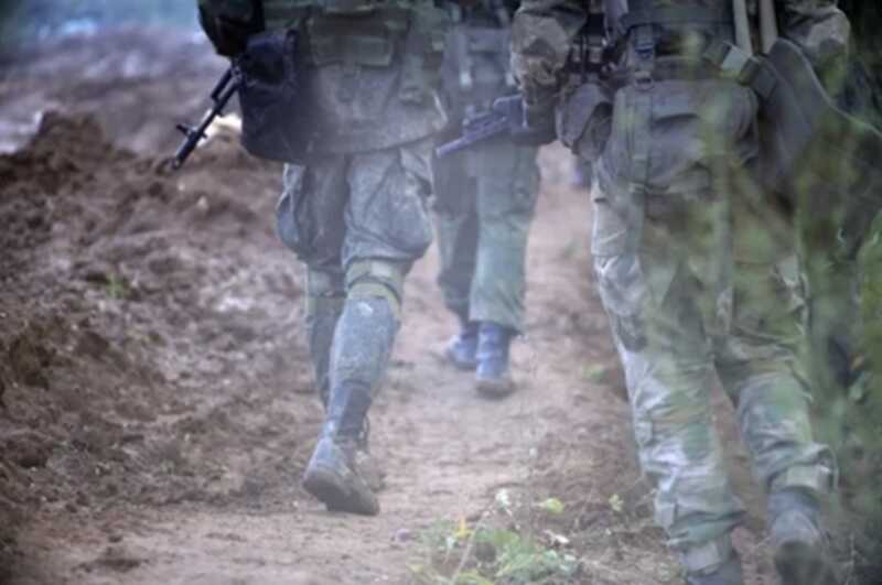 Российские военные занялись грабежом в белгородском селе Репяховка