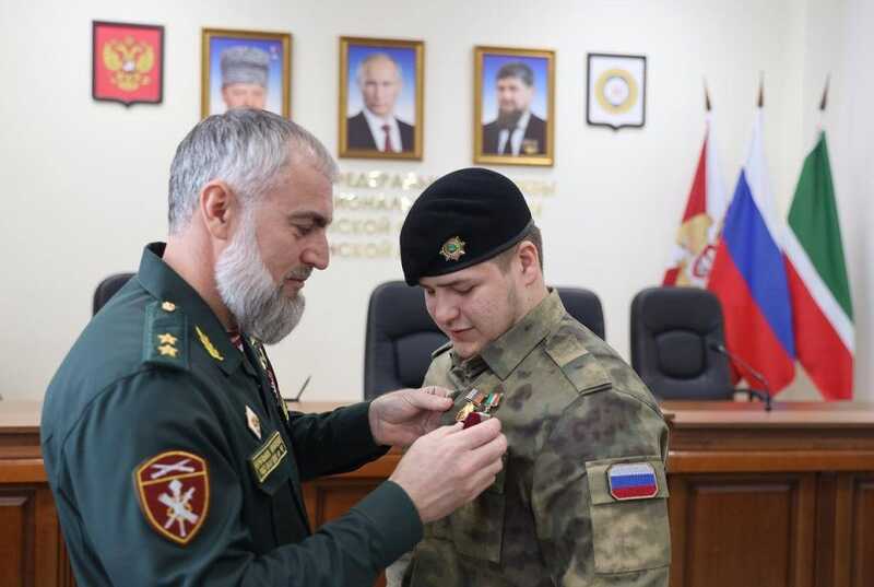 Адам Кадыров получил медаль Росгвардии «За боевое отличие»