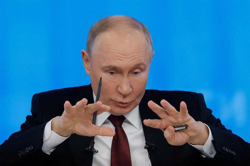 Путин обсудил вариант временного управления в Украине с участием ООН