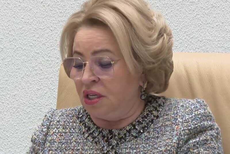 Матвиенко в Chanel: утверждения о российской моде не согласуются с предпочтением бренда