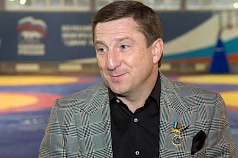 У криминального бизнесмена по кличке Робсон отобрали 130 объектов недвижимости