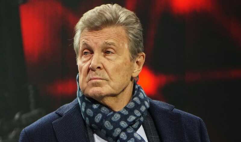 Травмированный Лев Лещенко выступил на юбилее Александра Буйнова