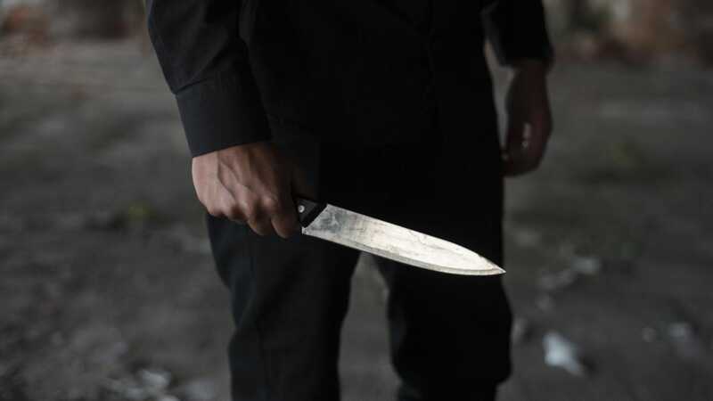В Карелии мужчина с ножом атаковал экипажи скорой помощи