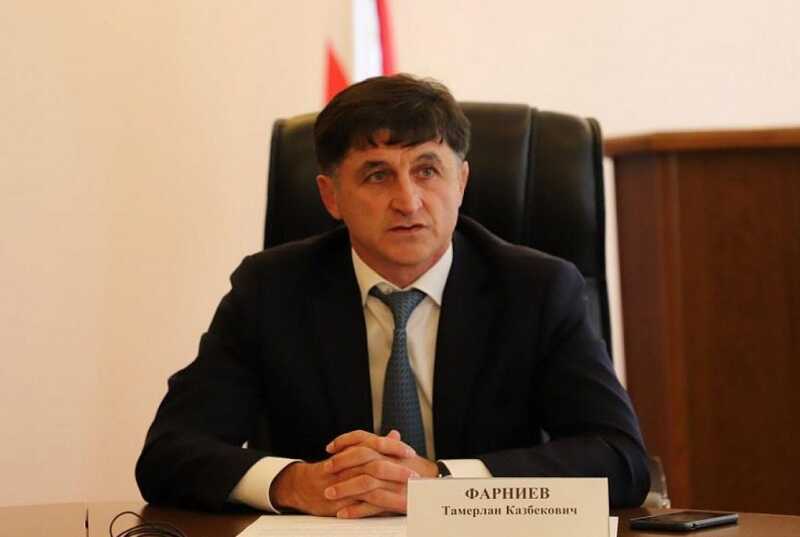 Экс-мэр Владикавказа Тамерлан Фарниев строил незаконный торговый центр для банды Аслана Гагиева