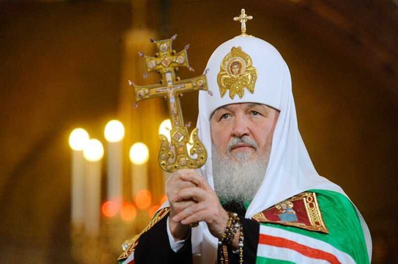 РПЦ восхваляет войну на Вербное воскресенье, игнорируя смерть мирных жителей в Сумах