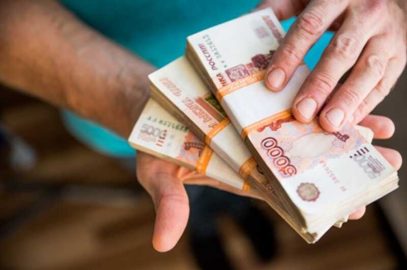 В Москве мошенники обманули пенсионерку на 43 миллиона