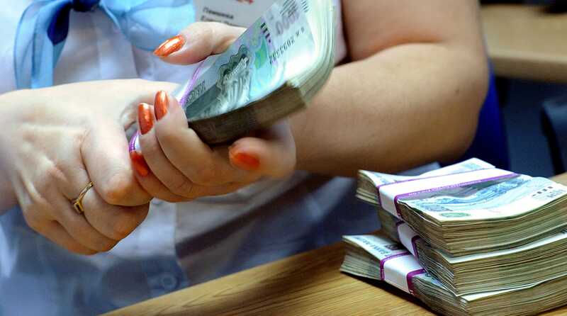 Сумма, необходимая для "нормальной жизни" в России, увеличилась за год на 22%