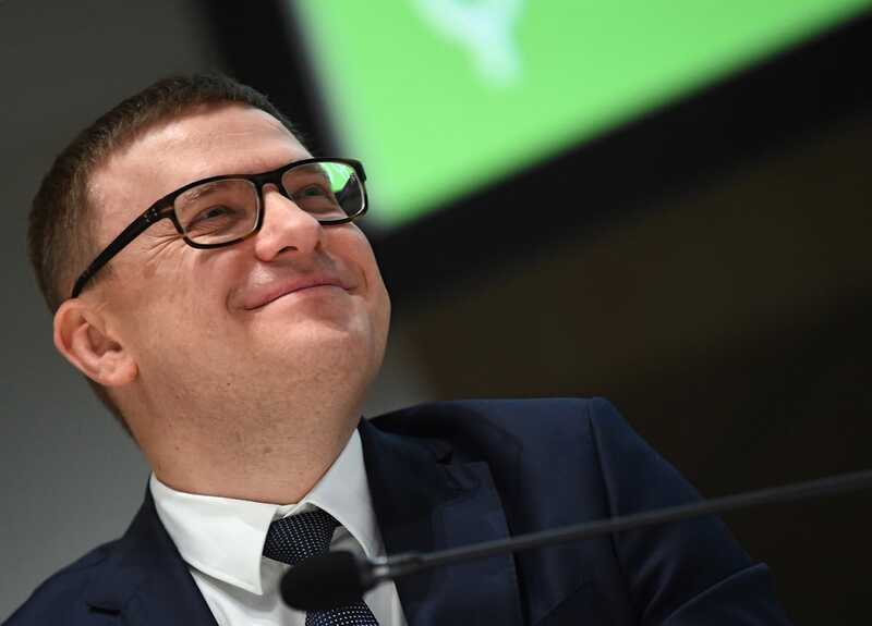 Губернатор Челябинской области Алексей Текслер ищет защиту у Алексея Дюмина