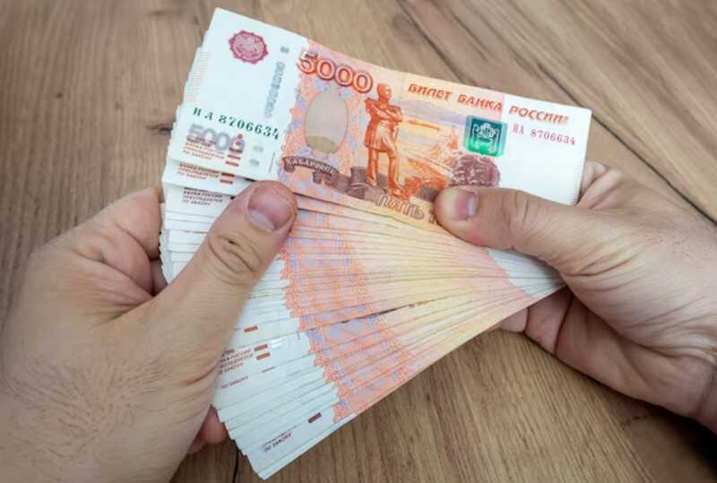 В «Москва-Сити» китаец обманул кыргызстанца на 10 миллионов рублей при сделке с криптовалютой