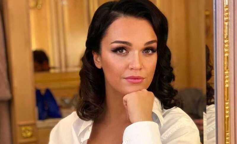 Стала известна истинная причина завершения 20-летних отношений певицы Славы