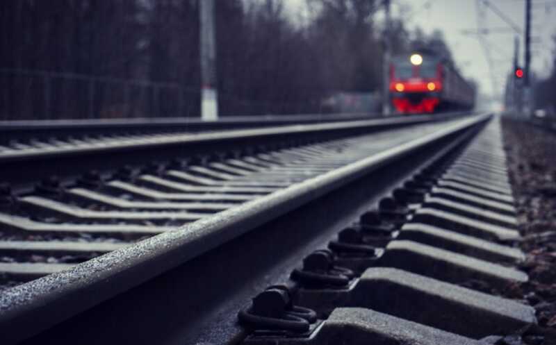 Женщину с ножевыми ранениями нашли на станции в Екатеринбурге