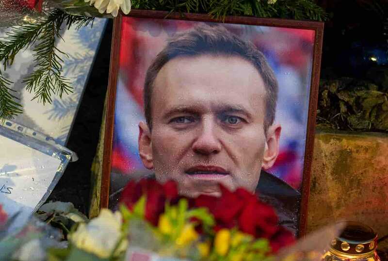В Германии установили мемориал Алексею Навальному