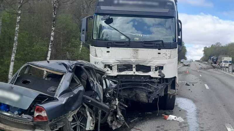 В результате аварии с грузовиком в Можайске погибли два человека