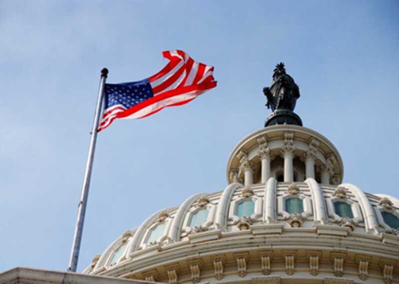 США наложили санкции на три судна из-за их связей с хуситами