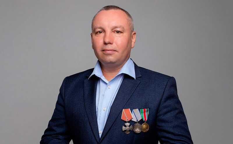 Депутата из Пензы Алексея Иванова обвиняют в использовании чужих медалей и орденов