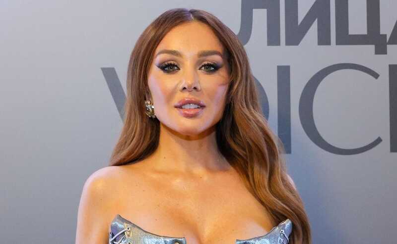 Анна Седокова поделилась решением не покидать страну после сбоя в электросетях в Испании