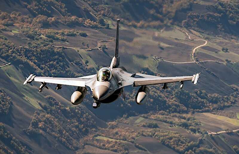 Нидерланды отправили последнюю партию истребителей F-16 для Украины
