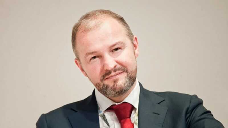 Олигарх Роман Троценко покидает «Аеон Майнинг»: передача долей «надежному представителю»