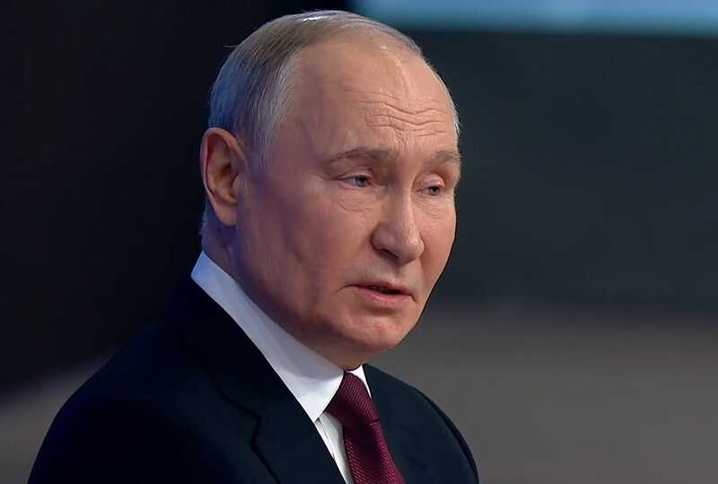 Путин требует письменных гарантий нерасширения НАТО на восток