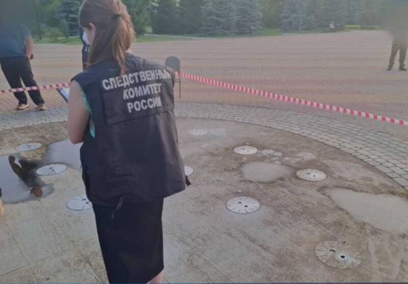 В Белгородской области школьница погибла из-за удара током в фонтане