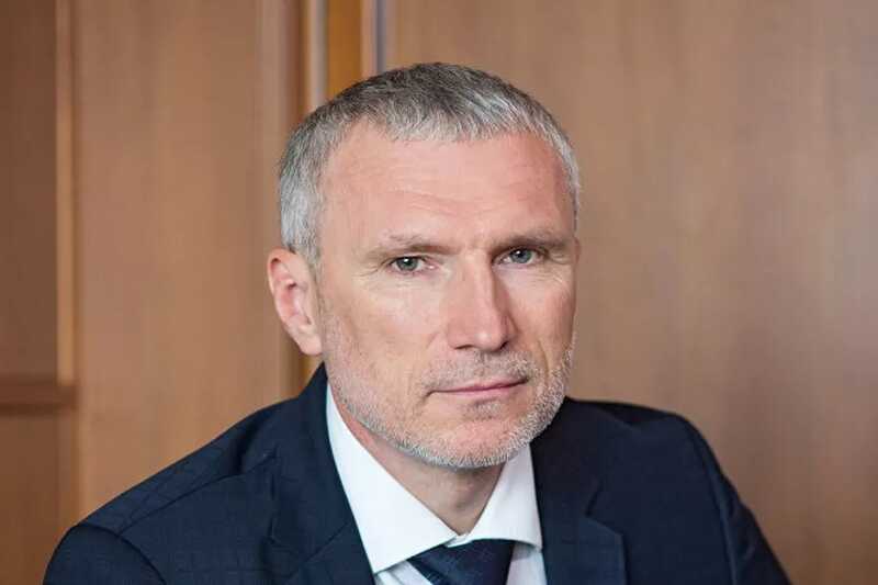 Депутат Алексей Журавлев предложил использовать хищных птиц для борьбы с дронами