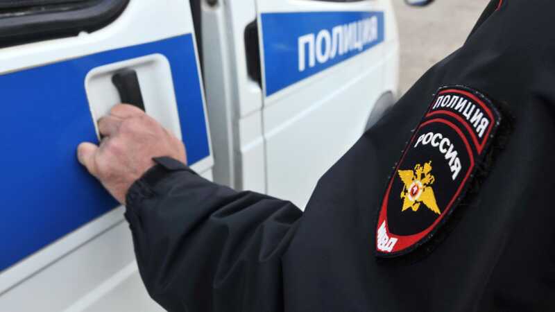 В Волгоградской области разыскивают контрактника, подозреваемого в причинении ранений двум людям