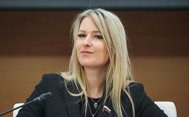 Яна Лантратова настаивает на усилении контроля за продажей энергетического мороженого подросткам
