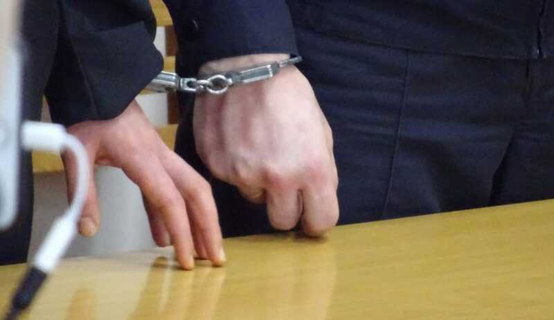 В Костромской области посетитель бара избил двух спутников и был задержан