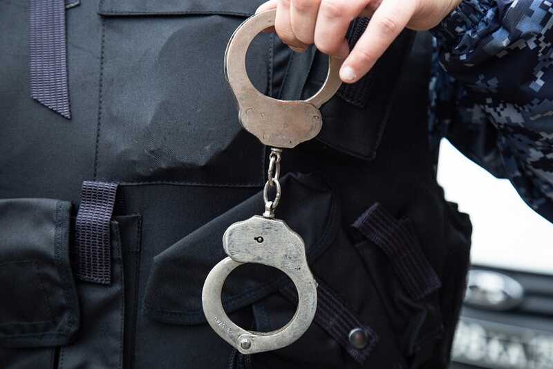 В Бурятии военнослужащий совершил насильственный поступок в отношении своей дочери