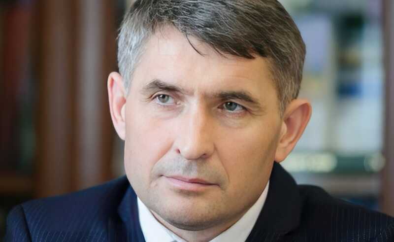 В Чувашии стартовала кампания по улучшению имиджа губернатора Олега Николаева