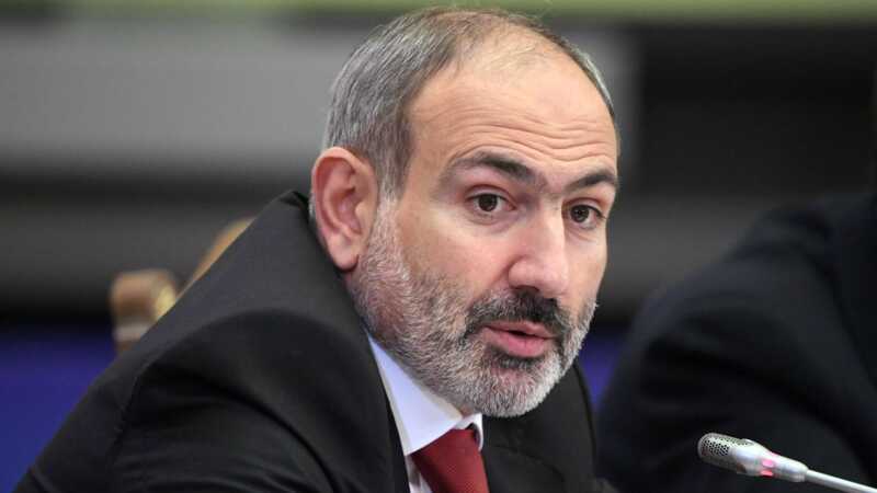 Пашинян обвинил церковь в сговоре и опроверг слухи об обрезании