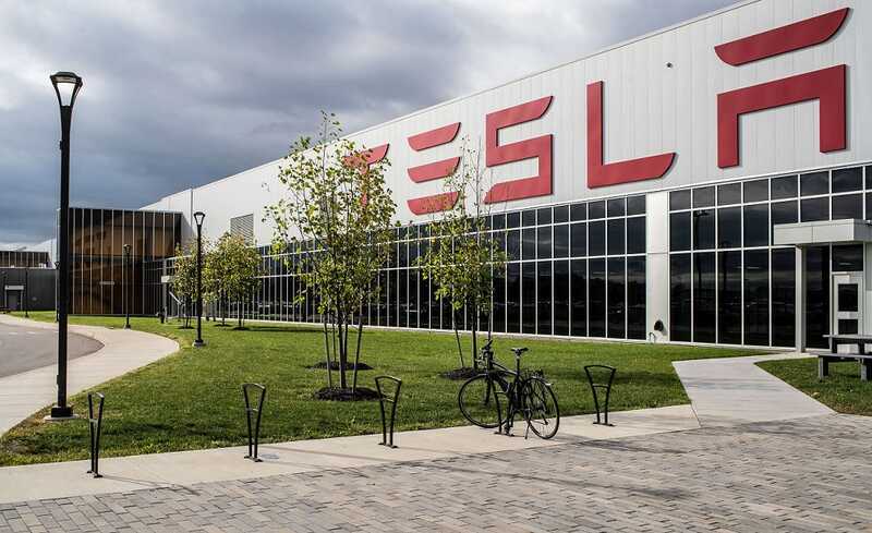 Рост продаж электромобилей в Европе не способствует удержанию позиций Tesla