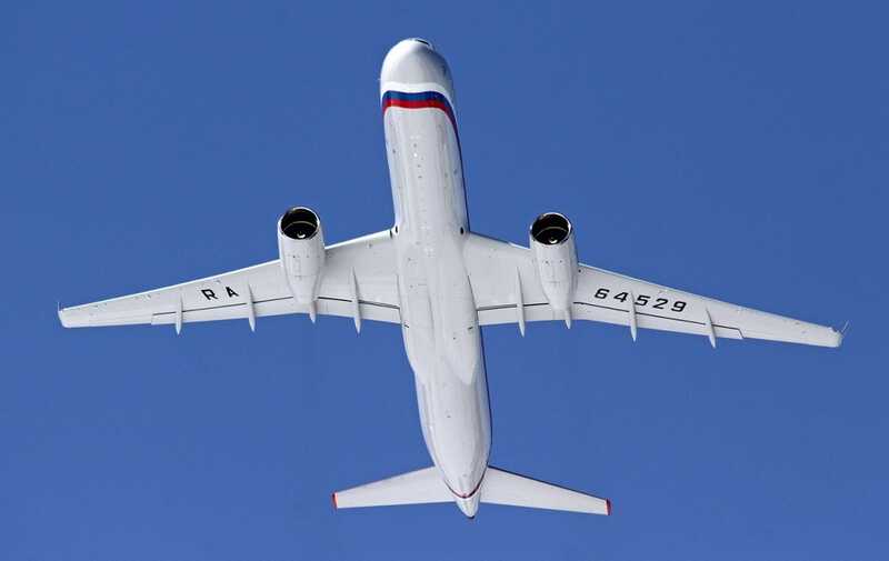 Самолёт специального назначения из России приземлился в аэропорту Нью-Йорка