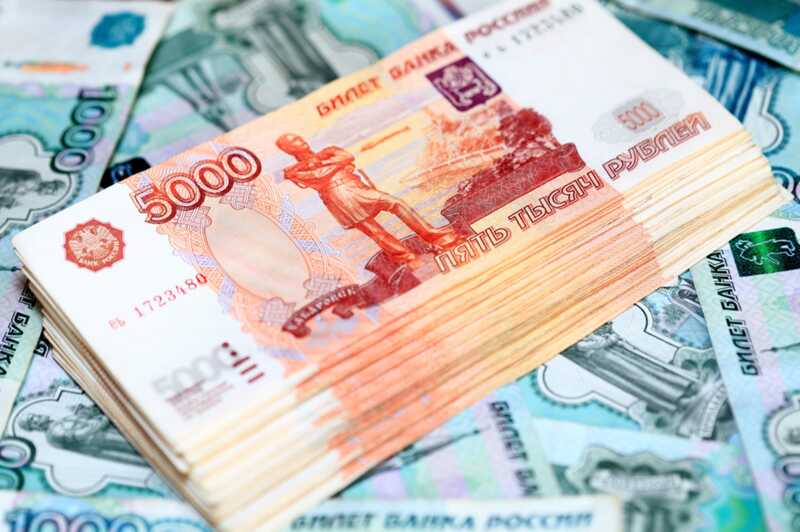План по увеличению рождаемости, предложенный Путиным, оценен в 4,4 триллиона рублей