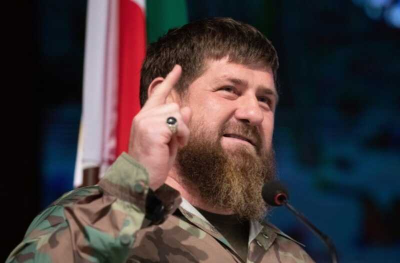 Рамзан Кадыров планирует передать власть своему сыну до достижения им совершеннолетия