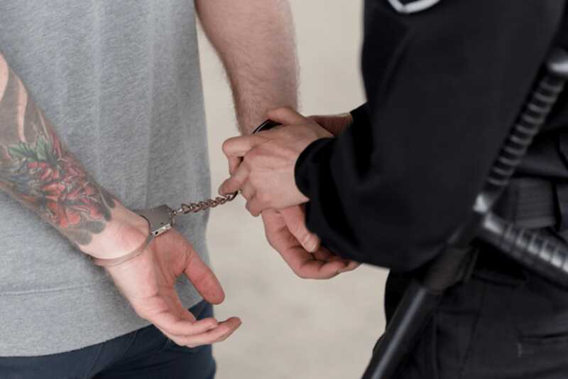 В Санкт-Петербурге задержаны сообщники мошенников, обманувшие 120 человек
