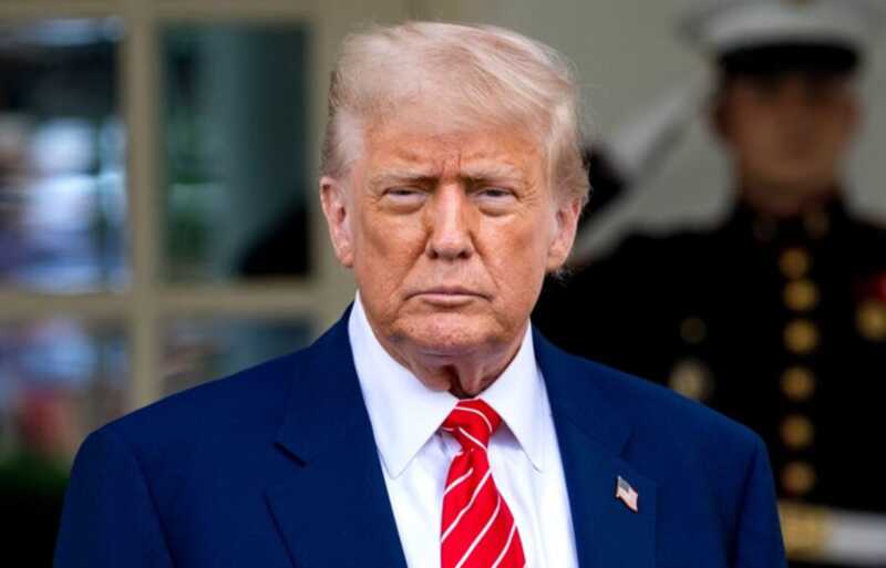 Американский лидер Дональд Трамп выпустил парфюм с национальным посланием