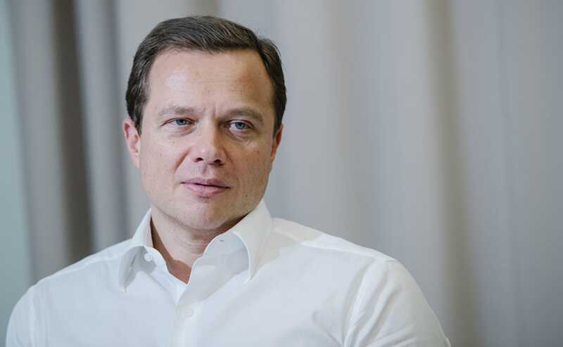 Максим Ликсутов превращает Дептранс в собственную бизнес-империю: контракты, схемы и гостиницы на Кубе
