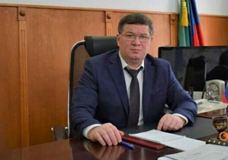 Дагестанского чиновника Махмуда Амиралиева, возвратившегося с фронта, арестовали по подозрению в крупном мошенничестве