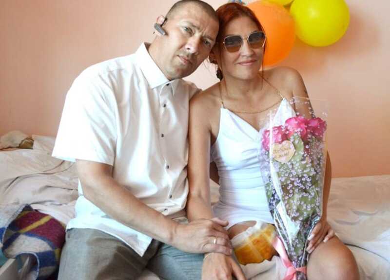 Жительница Израиля вступила в брак в одной из больниц Екатеринбурга после ампутации ноги