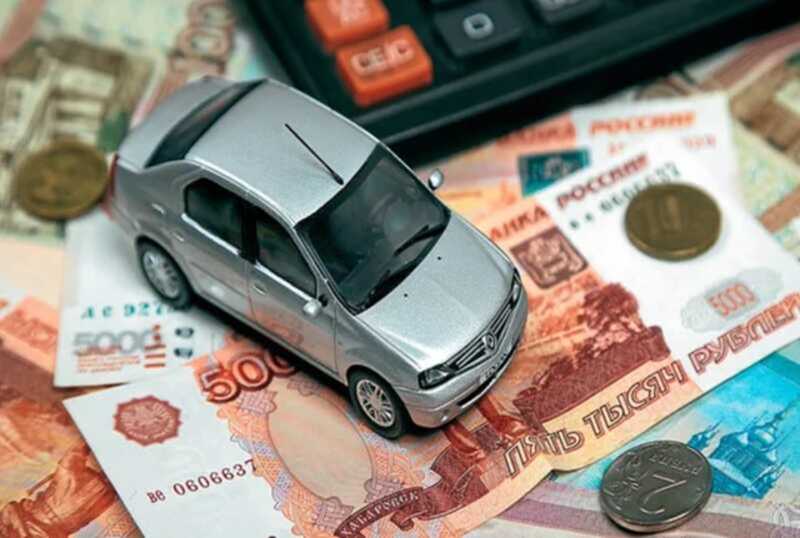 Российские власти собираются существенно увеличить налоги на автомобили, которые считаются устаревшими