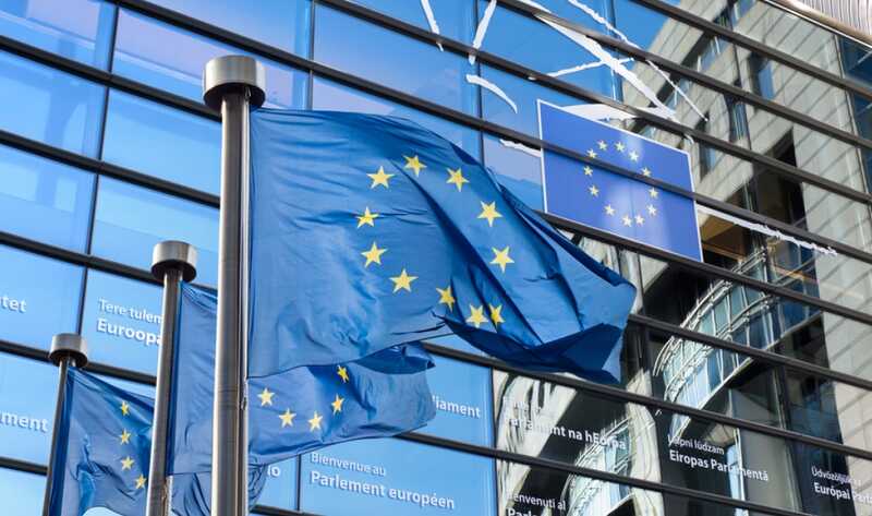 Еврокомиссия уволила переводчицу за утечку записей переговоров Зеленского с чиновниками Евросоюза