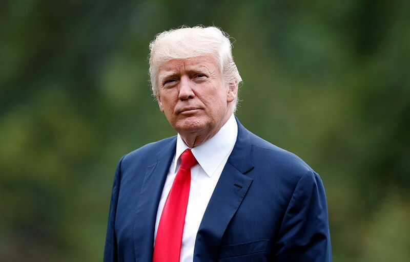 Трамп продолжает менять имидж: президента изобразили суперменом на странице Белого дома