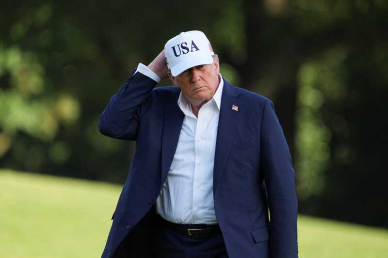 В США задержали мужчину за публикации с угрозами в адрес Трампа