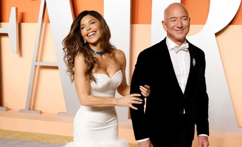 Учредитель Amazon решил подарить своей супруге журнал Vogue