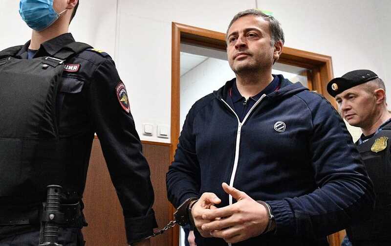 В Омске руководителя МВД по борьбе с коррупцией обвинили во взяточничестве