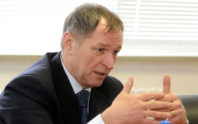 Гарем Струкова Константина: супруги олигарха сменяют одна другую, словно караул
